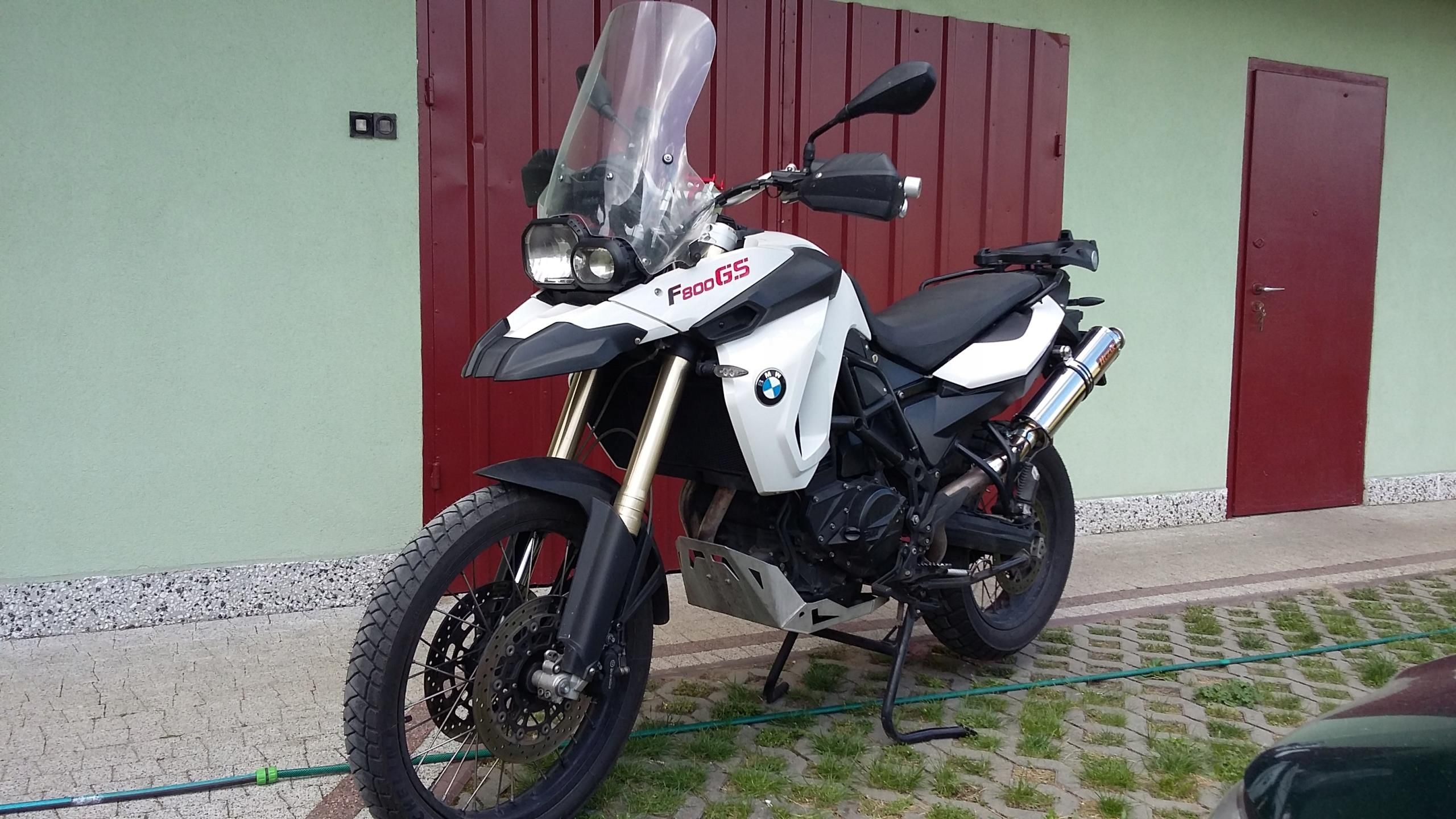 F800gs k72 deals