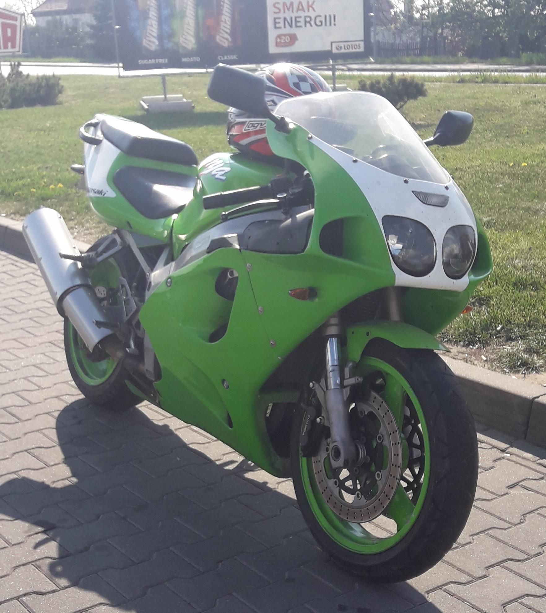 Kawasaki Ninja ZX-7R (ZX750P) - Opinie i ceny na Ceneo.pl