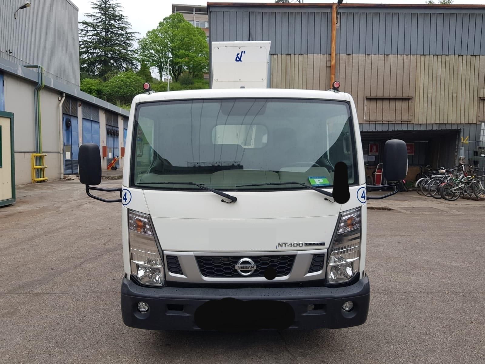 Nissan Cabstar NT400 zwyżka 26 m Oil&Steel - Opinie i ceny