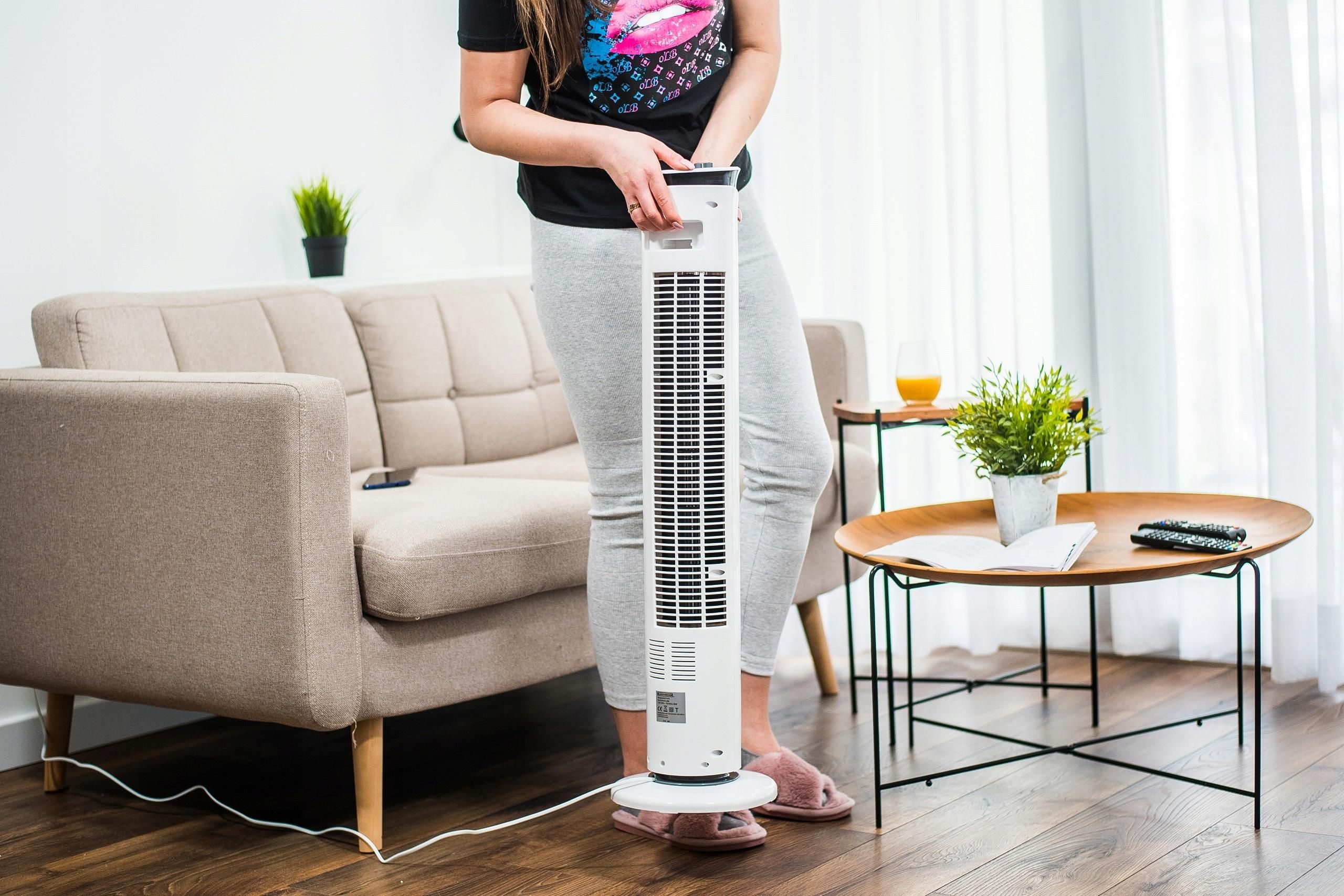 фото Вентилятор-колонна Black+Decker BXEFT47E