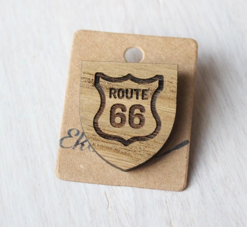 EkoCraft Drewniana wpinka ROUTE 66 - zdjęcie 2 EkoCraft Drewniana wpinka ROUTE 66