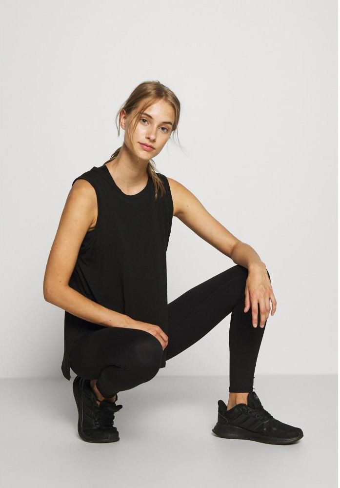 コットンオン レディース レギンス ボトムス Cotton:On activewear capri leggings in black Core  black - 靴下・レッグウェア