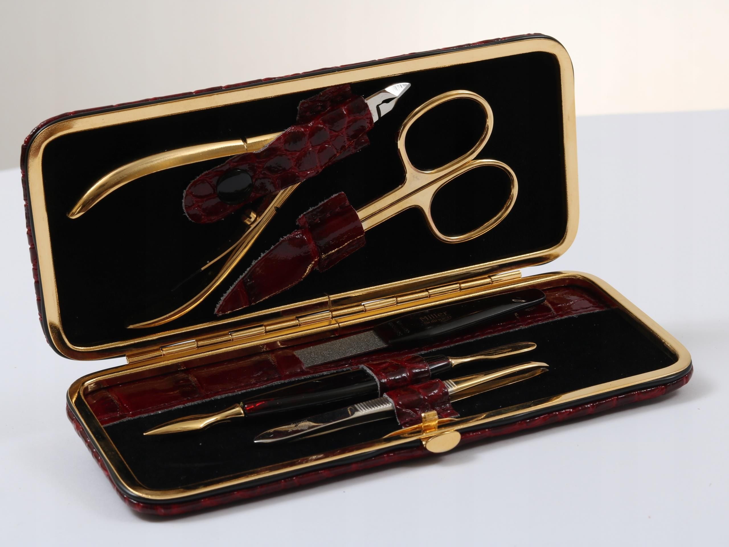 Solingen Miller Zestaw Do Manicure 5 bordowy orygi - zdjęcie 2 Solingen Miller Zestaw Do Manicure 5 bordowy orygi