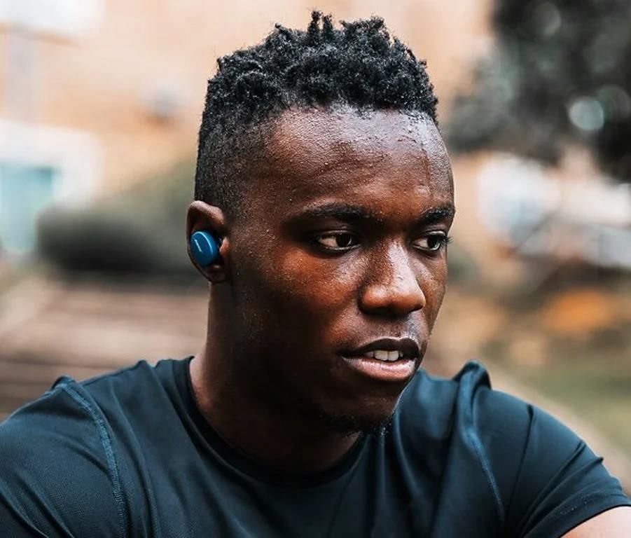 イヤホン Bose Sport Earbuds SPORT EARBUDS BLU Bose Sport Earbuds [バルティックブルー] 価格比較 - 価格.com