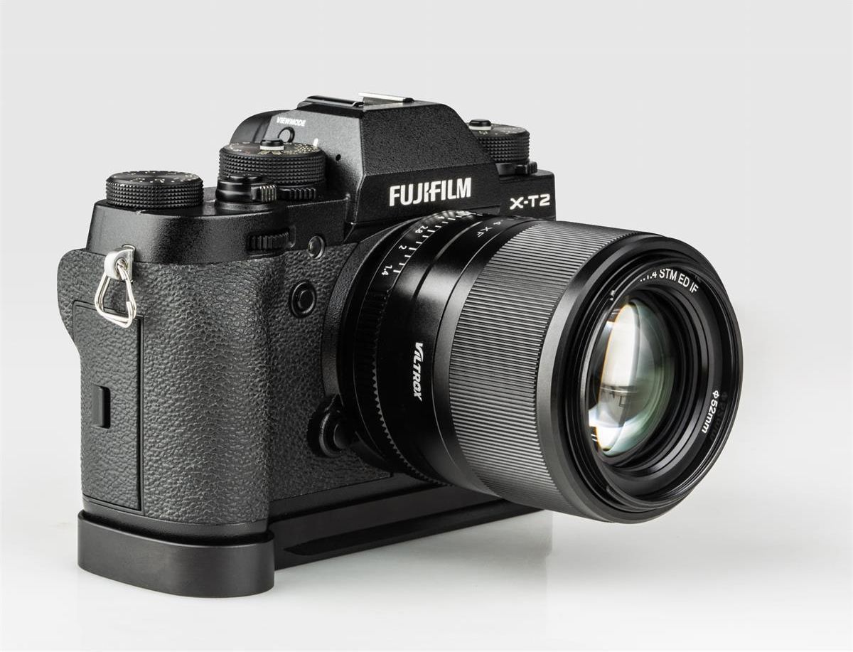 Obiektyw do aparatu Viltrox AF 56 mm 1.4 XF Fuji - Ceny i opinie