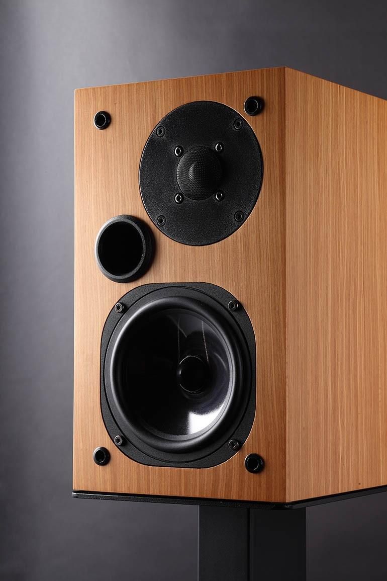 фото Акустичні колонки Usher S-520 Wood