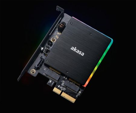 AKASA ADAPTER M.2 SSD - PCIE Z CHŁODZENIEM I OŚWIETLENIEM RGB LED (AKPCCM2P03)