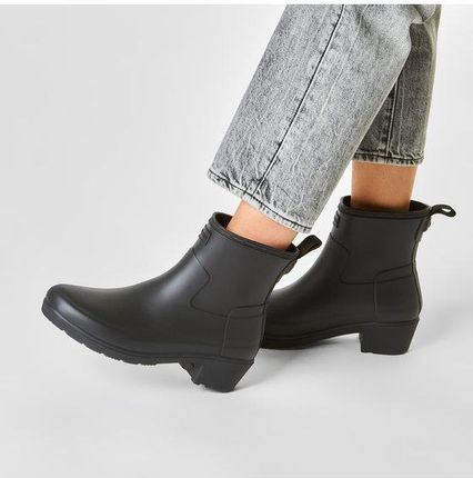 Refined low hot sale heel ankle biker