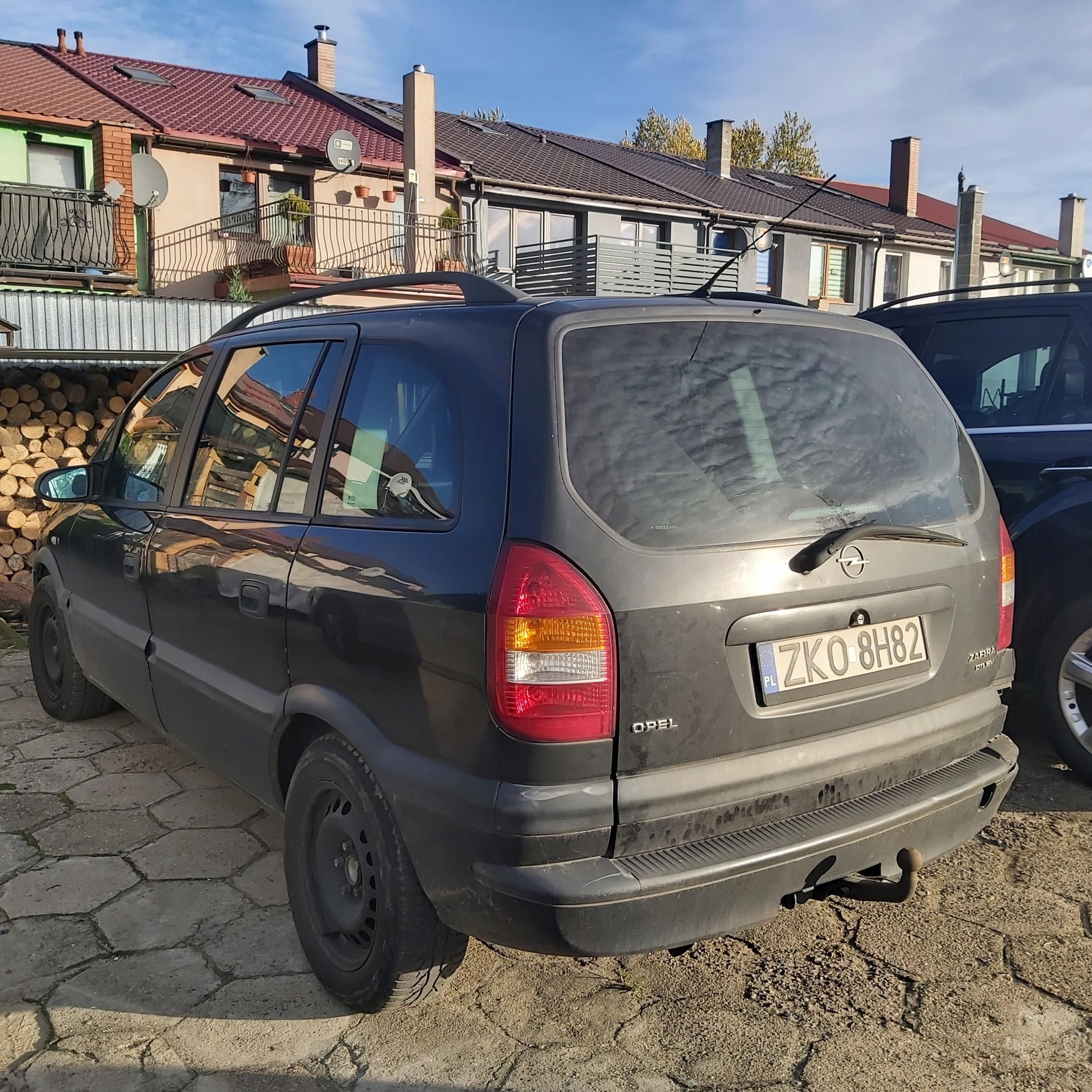 fusée avant droit pour OPEL ZAFIRA A LIMUSINA 2.0 DTI 16V (F75) 1996