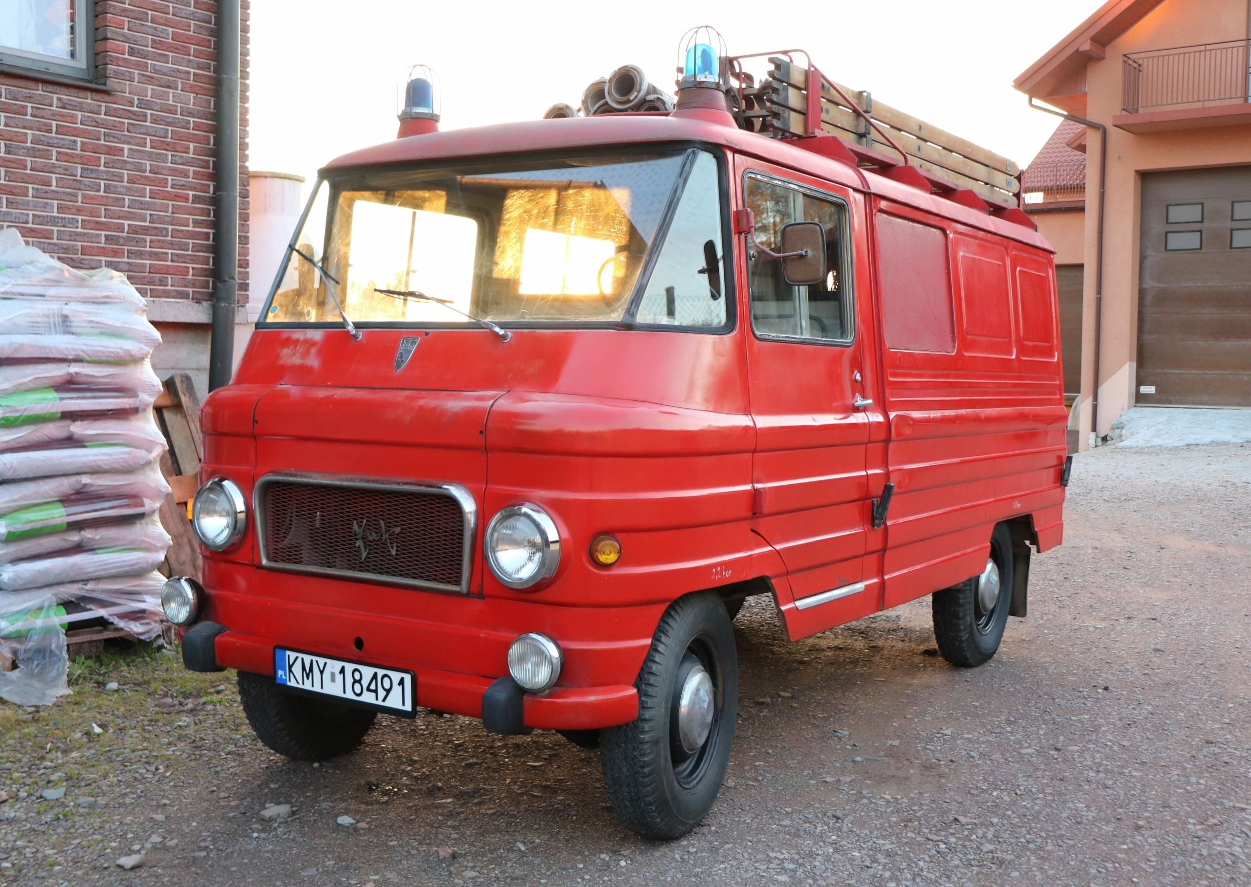 zuum  Żuk A15 SMUTEK - 1970 - Strażacki z wyposażeniem - Opinie i ceny