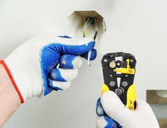 Zdjęcie Iso Trade Ściągacz Izolacji Czołowy Automat Zaciskarka 5W1 - Katowice