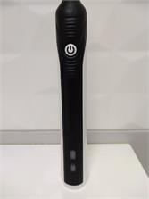 Szczoteczka elektryczna Oral-B PRO 750 CrossAction + etui podróżne