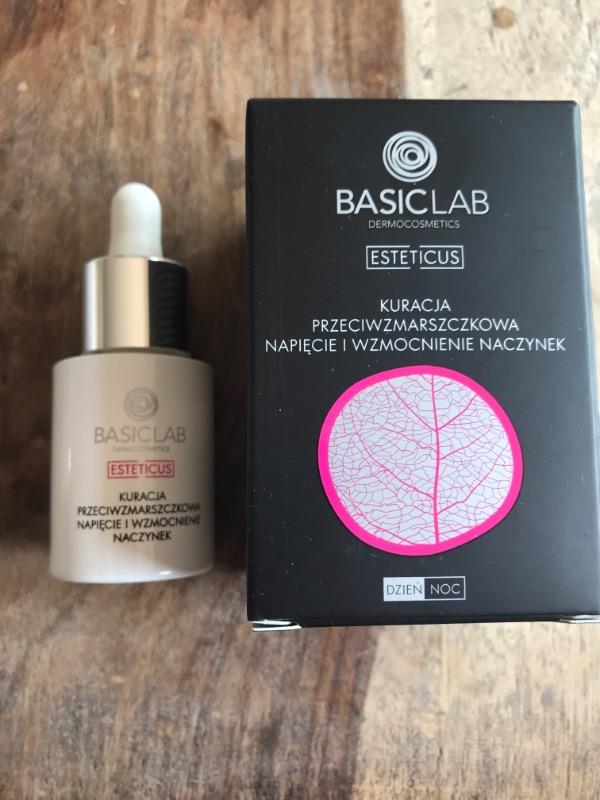 Serum do twarzy BasicLab Esteticus Serum z witaminą C i kw. ferulowym