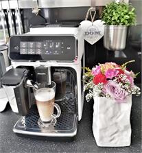 Ekspres PHILIPS 3200 LatteGo Premium EP3243/50 biały