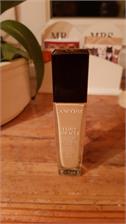 Lancome Teint Miracle Nawilżający podkład do twarzy SPF 15 010 Beige Porcelaine 30ml