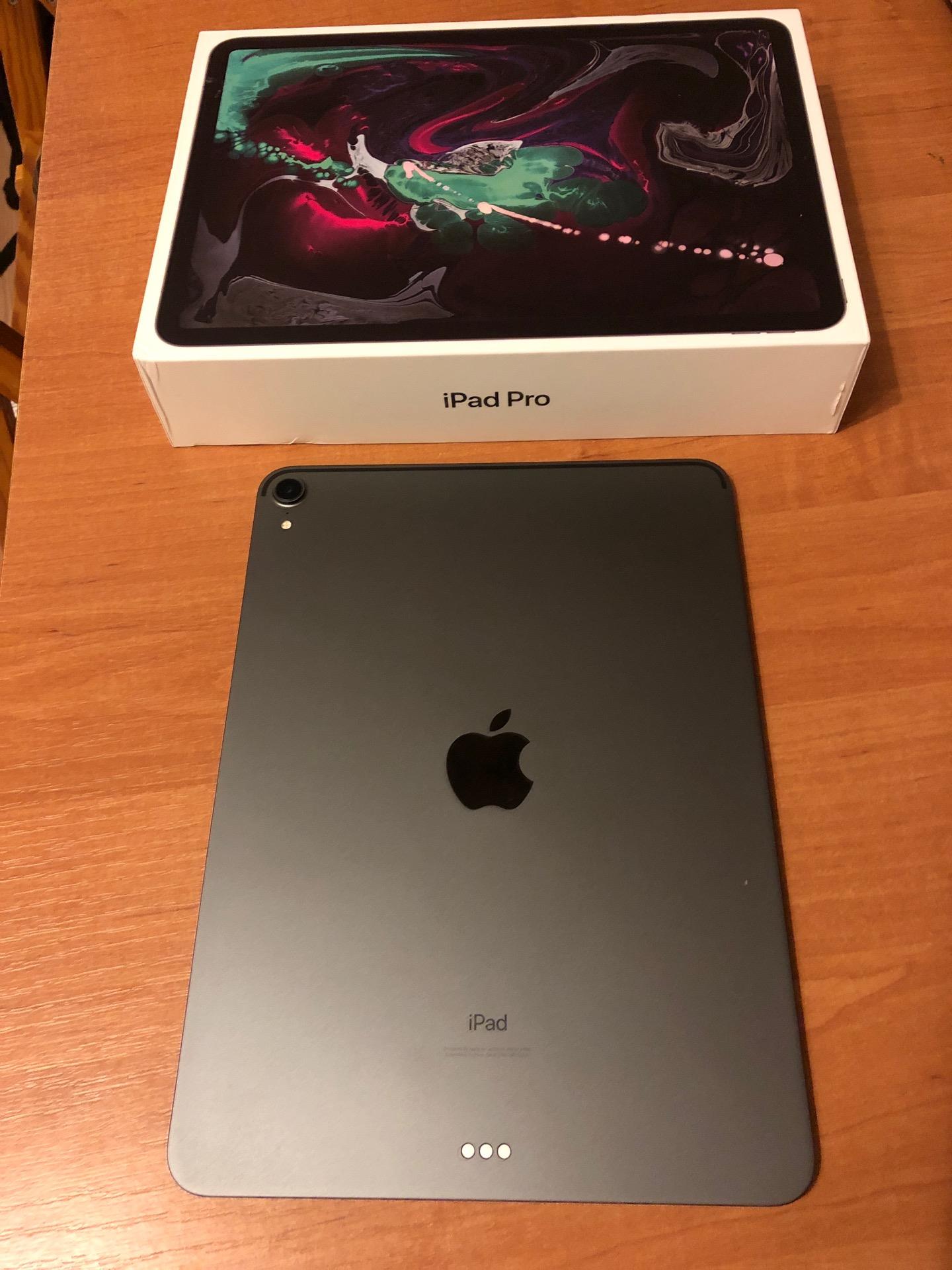Tablet Apple iPad Pro 11 (2018) 64GB Wi-Fi Space Grey (MTXN2KN/A 
