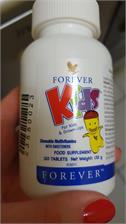 Forever Living Products Forever Kids tabletki witaminowe do ssania z dodatkiem sproszkowanych owoców i warzyw 120 tabl