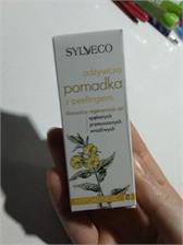 Sylveco Odżywcza Pomadka Z Peelingiem 4,4g