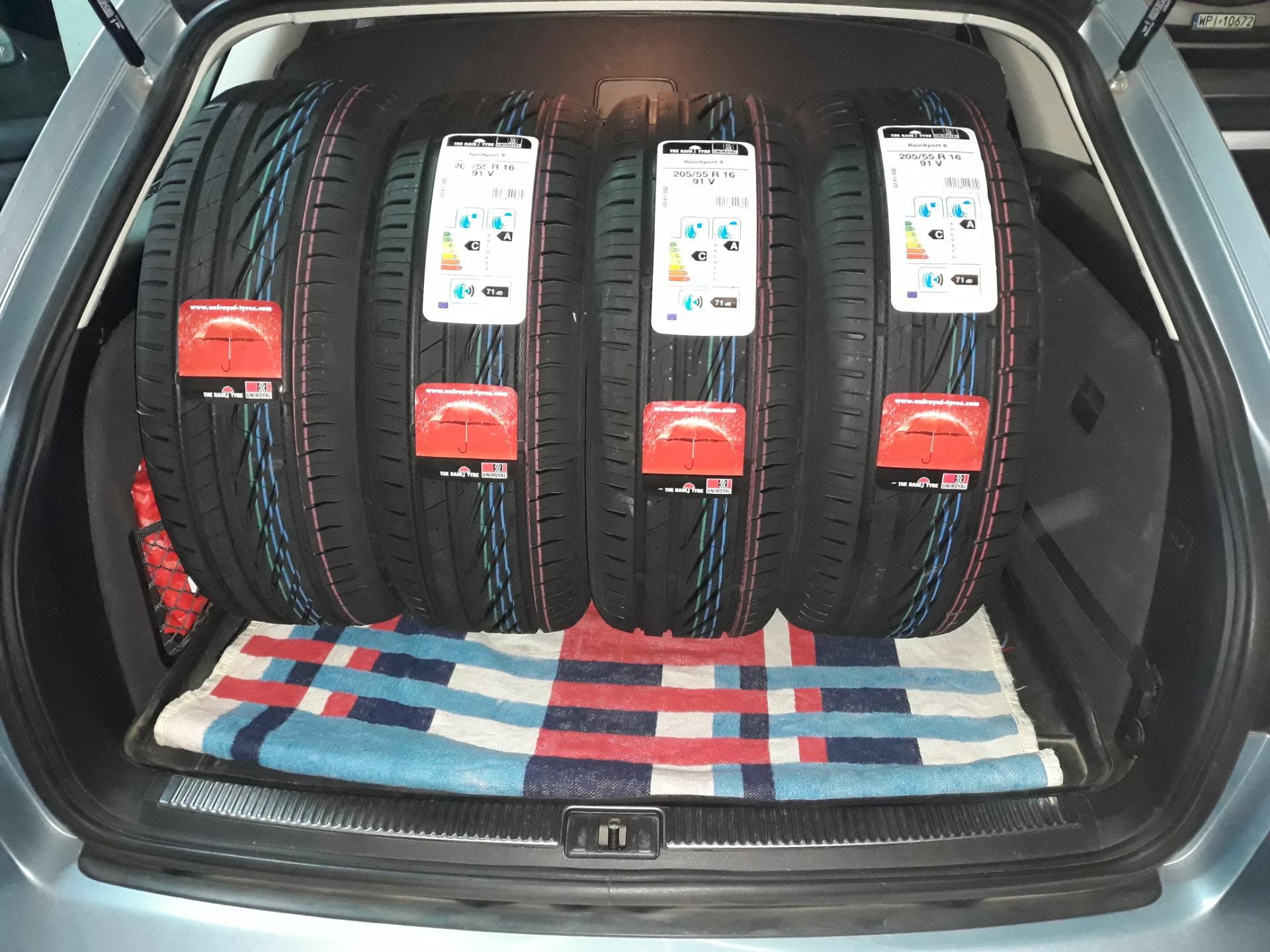 Pneumatico Uniroyal Rainsport 3: Pneus Online