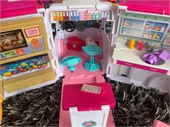 Barbie Karetka Mobilna Klinika Frm19