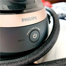 PHILIPS PerfectCare 9000 PSG9040/80
