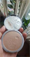 The balm Mary Lou Manizer Rozświetlacz do Policzków Ciała i Powiek 8,5g