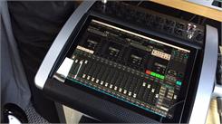 Behringer X Air X 18
