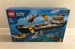 LEGO City 60266 Statek badaczy oceanu