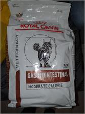 Royal Canin Veterinary Diet Gastro Intestinal Moderate Calorie Gim35 4Kg