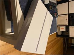 Apple iPad 10,2" 32GB Wi-Fi Gwiezdna Szarość (MYL92FDA)