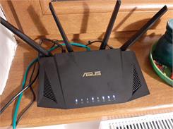 ASUS RT-AX58U (90IG04Q0-MO3R10)