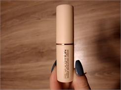 Makeup Revolution Fast Base Stick podkład do twarzy w sztyfcie F3 6g