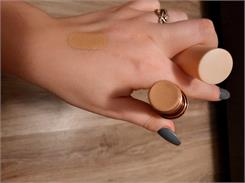 Makeup Revolution Fast Base Stick podkład do twarzy w sztyfcie F3 6g