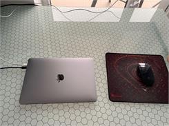 Laptop Apple MacBook Pro 13,3"/M1/8GB/256GB/macOS (MYD82ZEA)
