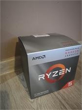 AMD Ryzen 3 3200G 3,6GHz BOX (YD3200C5FHBOX)