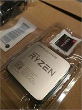 AMD Ryzen 3 3200G 3,6GHz BOX (YD3200C5FHBOX)
