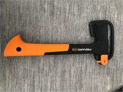 Fiskars Siekiera X7 + Ostrzałka