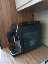 Ekspres PHILIPS 2200 LatteGo EP2235/40 srebrny