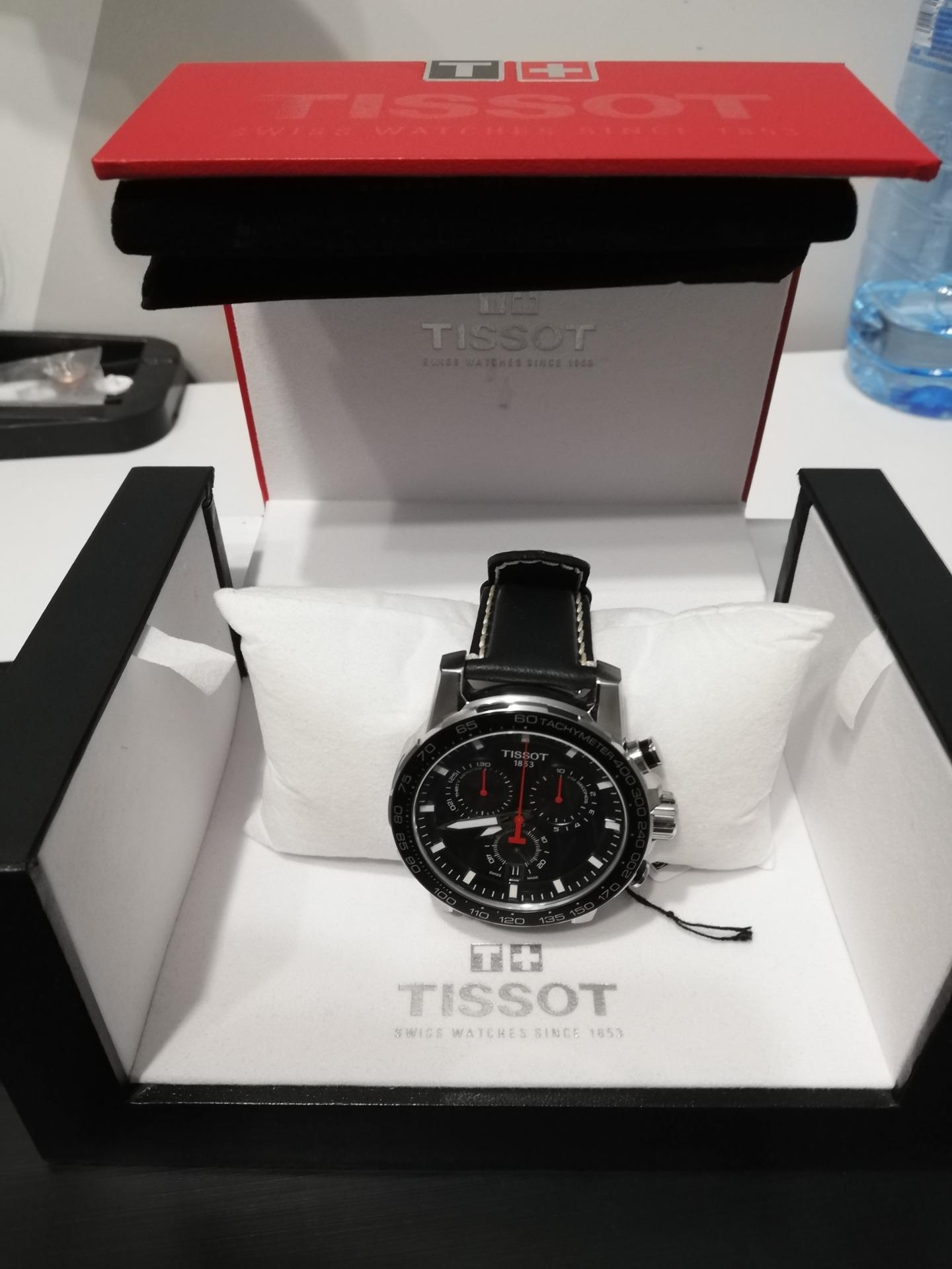 TISSOT Orologio Uomo T125.617.16.051.01 – Quarzo, Datario, Design Classico Rotondo