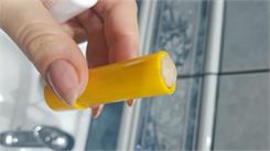 Sylveco Odżywcza Pomadka Z Peelingiem 4,4g