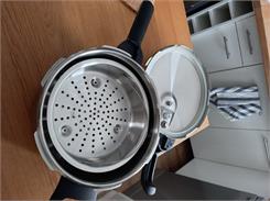 Tefal Secure 5 Neo P 2544341 szybkowar 4 + 6 l + koszyk do gotowania na parze
