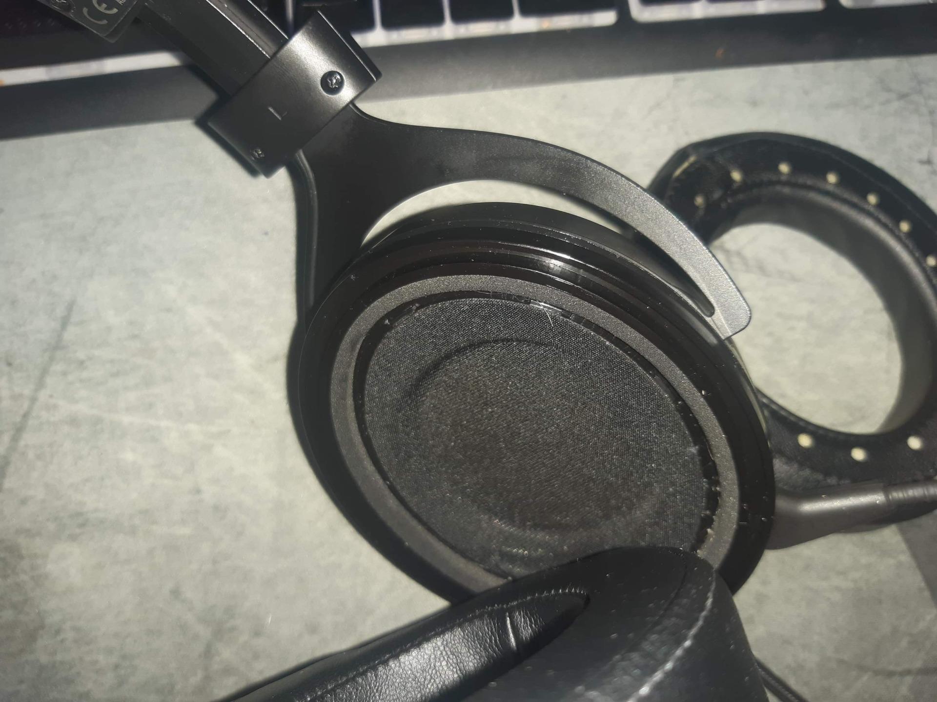 corsair hs60 cena