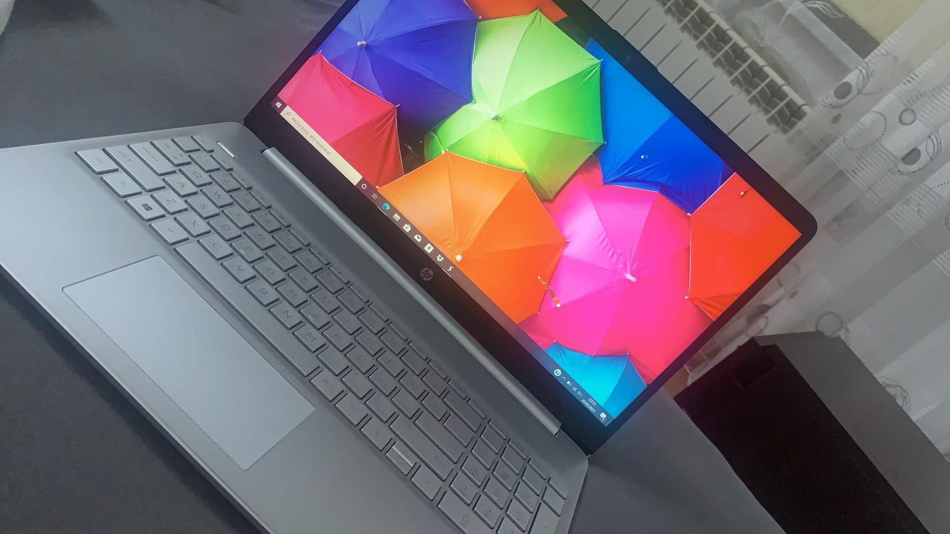 Laptop HP 15s 15,6/Ryzen5/16GB/512GB/Win10 (15SEQ0029NW1E6S1EA 