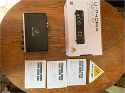 Behringer UMC204HD
