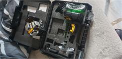 DeWALT DCE089D1G
