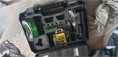 DeWALT DCE089D1G