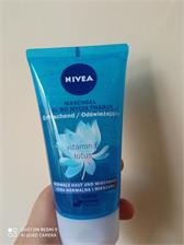 Nivea Odświeżający Żel Do Mycia Twarzy Cera Normalna I Mieszana 150Ml