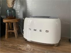 SMEG TSF01WHEU Biały