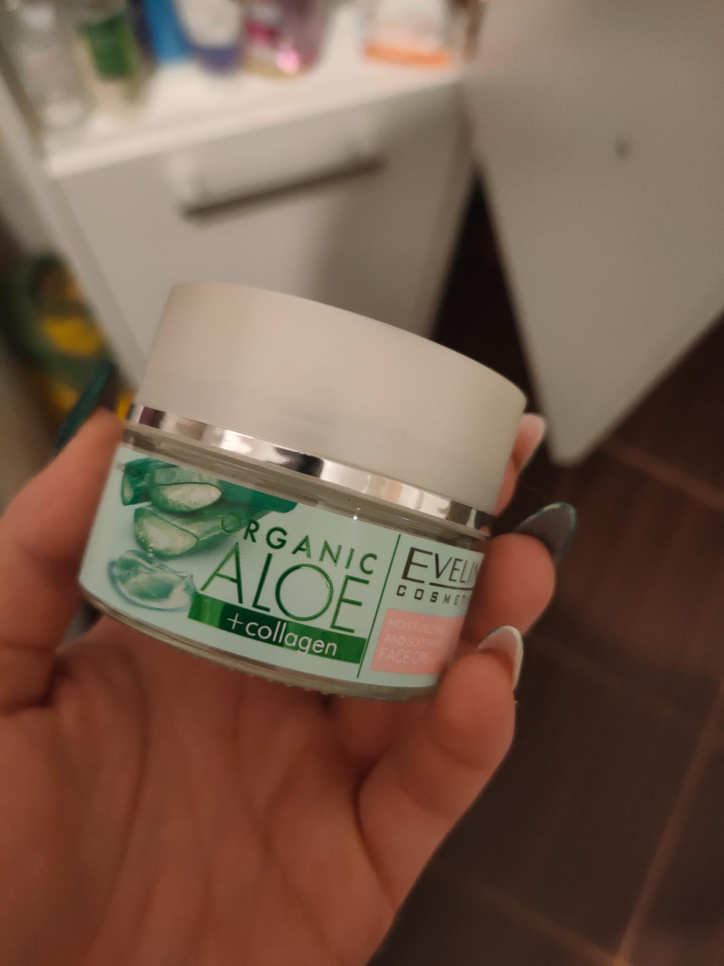 Krem Eveline Cosmetics Organic Aloe + Collagen Nawilajco-agodzcy na  dzie i noc 50ml - Opinie i ceny na Ceneo.pl