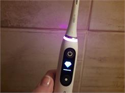 Szczoteczka elektryczna Oral-B iO Series 8 White Alabaster